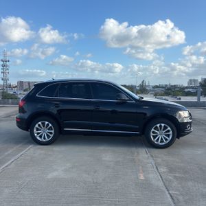AUDI Q5 2.0T PREMIUM - 10