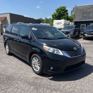 صورة مصغرة 12 لـ 2015 Toyota SIENNA XLE 8-PASSENGER
