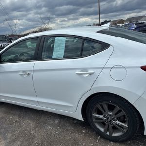 HYUNDAI ELANTRA VALUE EDITION - 6