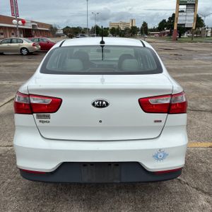 2016 KIA RIO LX — фото 7