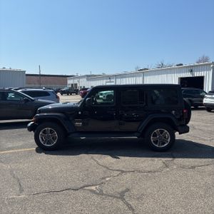 JEEP WRANGLER UNLIMITED SAHARA - 3