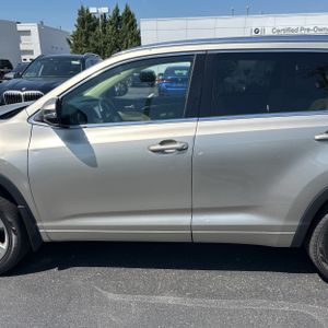 TOYOTA HIGHLANDER - 4