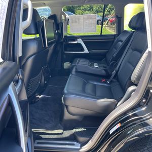 صورة 33 لـ 2017 Toyota LAND CRUISER BASE