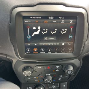2022 JEEP RENEGADE LATITUDE 照片 37