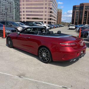 MERCEDES-BENZ E-CLASS - 5