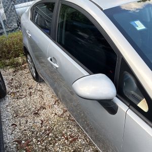 صورة 7 لـ 2013 KIA RIO LX