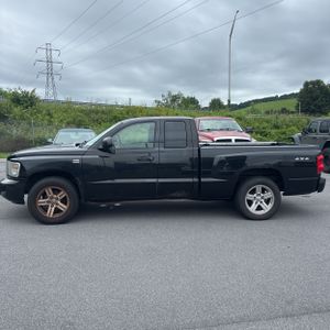 صورة 3 لـ 2010 Dodge DAKOTA BIGHORN/LONESTAR
