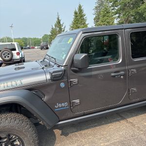 2024 JEEP WRANGLER 4XE WILLYS — фото 2