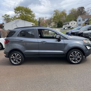 FORD ECOSPORT SES - 10