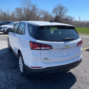 CHEVROLET EQUINOX LS - 5