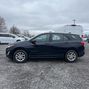 CHEVROLET EQUINOX LS - 3