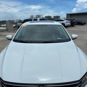 2016 Volkswagen PASSAT 1.8T SE — фото 15