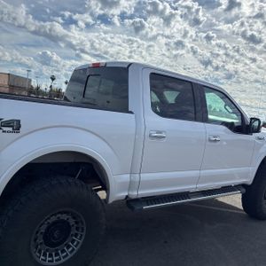 FORD F-150 LARIAT - 9