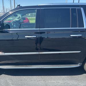 CADILLAC ESCALADE ESV LUXURY - 4