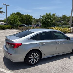 صورة 9 لـ 2023 Honda CIVIC LX