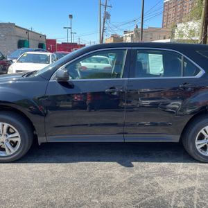 CHEVROLET EQUINOX LS - 4