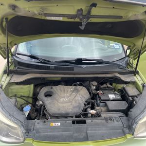 صورة 37 لـ 2015 KIA SOUL BASE