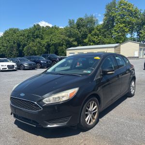FORD FOCUS SE - 1