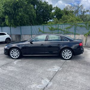 AUDI A4 2.0T PREMIUM - 3