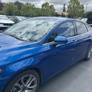 FORD FUSION SE - 2