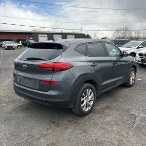 HYUNDAI TUCSON SE - 8