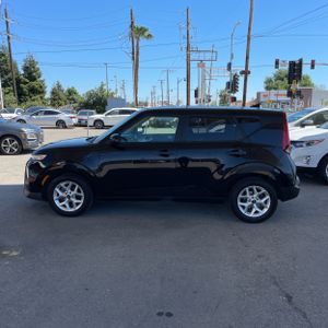 KIA SOUL LX - 3