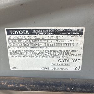 2005 Toyota PRIUS BASE thumbnail 39