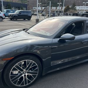 PORSCHE TAYCAN TURBO - 2