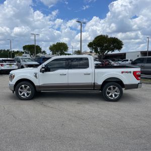 FORD F-150 KING RANCH - 3