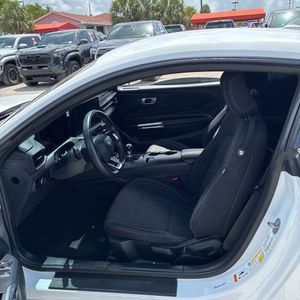 2024 FORD MUSTANG GT 缩略图 32