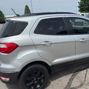 FORD ECOSPORT SE - 9