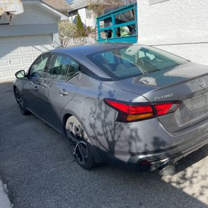 NISSAN ALTIMA 2.5 SR - 4