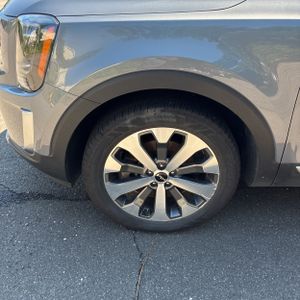2022 KIA TELLURIDE S — миниатюра 17