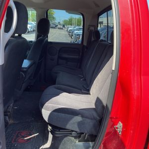 2004 Dodge RAM 1500 SLT — миниатюра 33