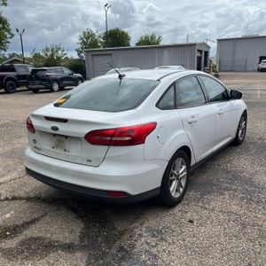 صورة 8 لـ 2016 FORD FOCUS SE