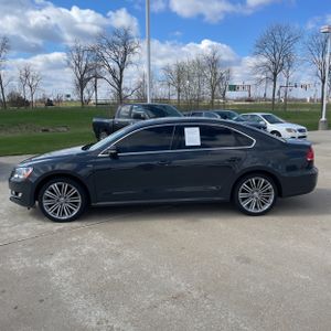 VOLKSWAGEN PASSAT 1.8T SPORT - 3