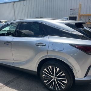 صورة 6 لـ 2025 Lexus RX 350 PREMIUM+