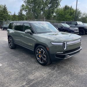 صورة 12 لـ 2022 Rivian R1S LAUNCH EDITION