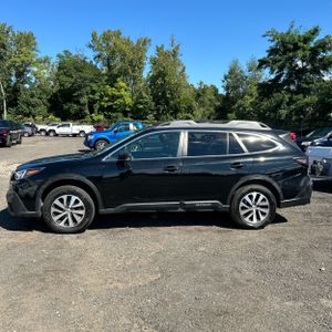 صورة 3 لـ 2022 Subaru OUTBACK PREMIUM