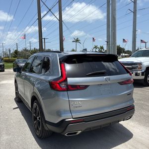 2024 Honda CR-V HYBRID SPORT TOURING photo 5