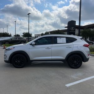 2018 Hyundai TUCSON SEL — фото 3