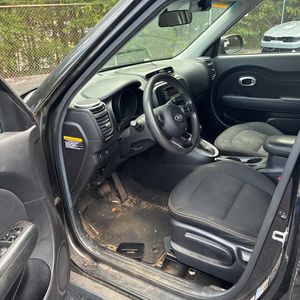 صورة مصغرة 31 لـ 2015 KIA SOUL +
