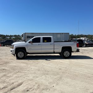 CHEVROLET SILVERADO 3500HD HIGH COUNTRY - 3