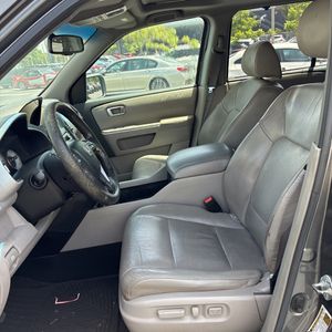 صورة مصغرة 32 لـ 2011 Honda PILOT TOURING