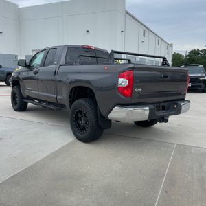 TOYOTA TUNDRA - 5