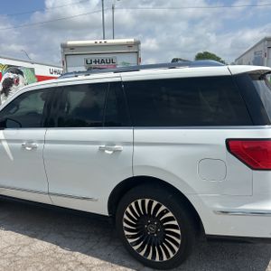 LINCOLN NAVIGATOR BLACK LABEL - 6