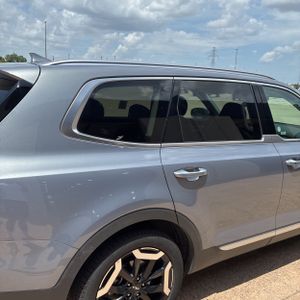 صورة 9 لـ 2025 KIA TELLURIDE S