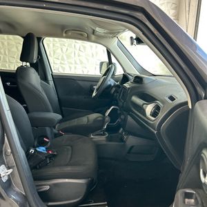 2018 JEEP RENEGADE LATITUDE 照片 31