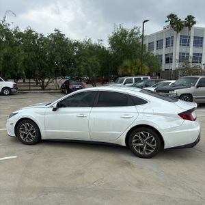 HYUNDAI SONATA SEL - 3