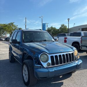 JEEP LIBERTY LIMITED - 10